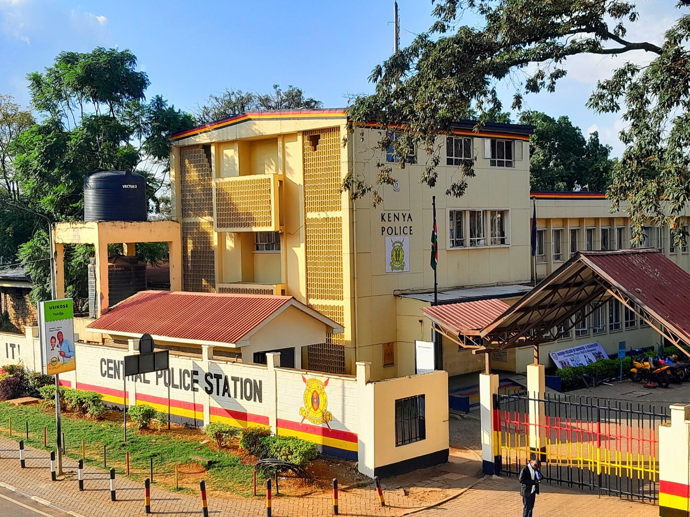 The entrance to Nairobi Central Police Station